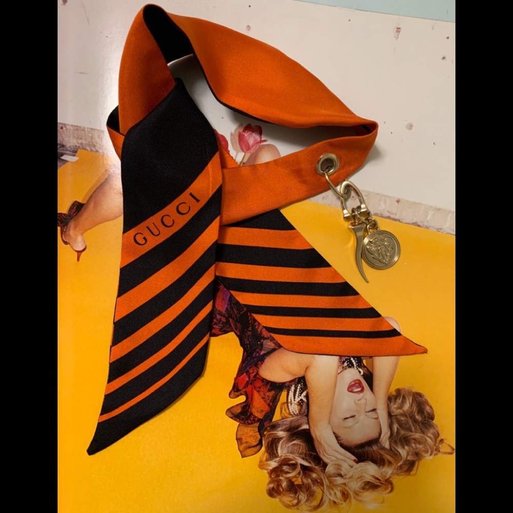 New Gucci silk neck wrist scarf Limited addition